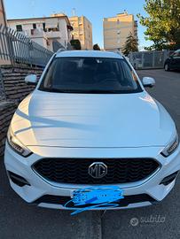 MG  zs luxury