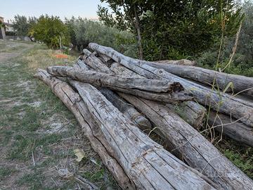 Travi in legno antiche