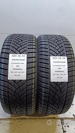 2 GOMME 225 50 18 GOODYEAR INV RIF3815