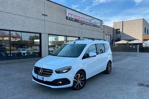 Mercedes-Benz Classe T Long 180d Premium auto UNIP