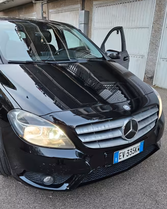 MERCEDES CLASSE B 180