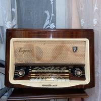 Radio con giradischi d’epoca Egadi