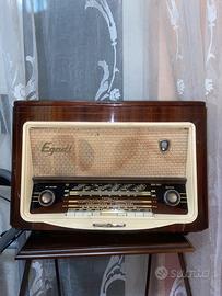 Radio con giradischi d’epoca Egadi