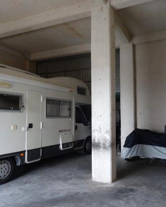 Parcheggio/rimessaggio coperto