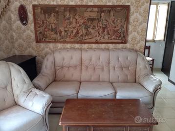 Divano con 2 poltrone in pelle