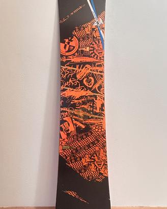 Snowboard Nitro T1 153 cm, Senza Attacchi