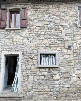 Casa indipendente di 70 m² con 2 locali e box auto