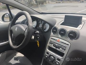 PEUGEOT 308 Tecno unico p. da vetrina 1.6HDI 110CV