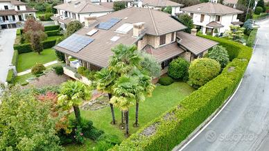 PORZIONE DI BIFAMILIARE A BRIOSCO