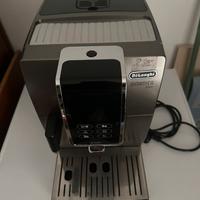 Macchida da caffè in grani De Longhi