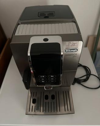 Macchida da caffè in grani De Longhi