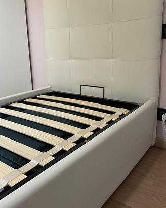 Letto singolo con contenitore