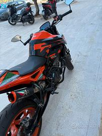 Ktm duke 890 gp 2022