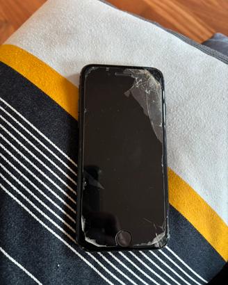 iPhone 7 funzionante,schermo rotto
