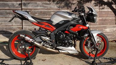 Triumph Street triple 675 RX/R