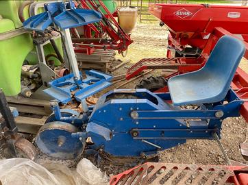 Piantatrice pellicano su nylon