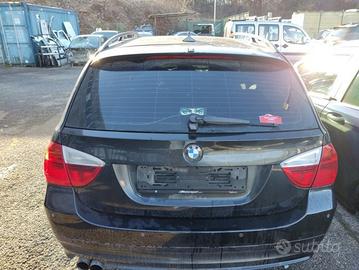 Portellone nudo BMW 330 del 2005