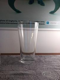 Vaso in vetro design Anne Nilsson per IKEA