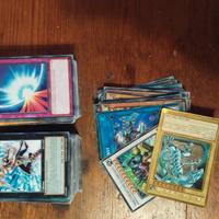 set di carte Yu-Gi-Oh 