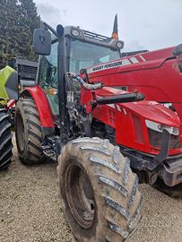 Trattore massey ferguson 5613s