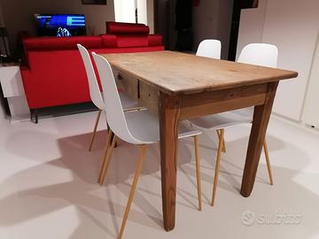 Tavolo in abete 130x70