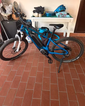 Bike elettrica cube 24