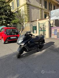 Yamaha T Max - 2007