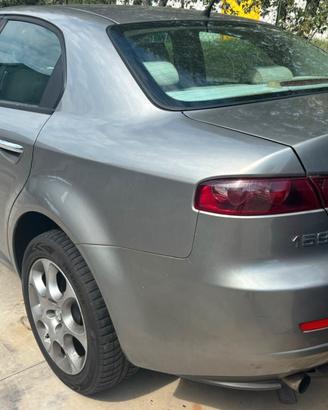 ALFA ROMEO 159 per ricambi usati