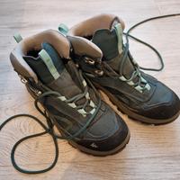 Quechua MH100 Women's Mid Waterproof