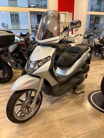 Piaggio Beverly 125