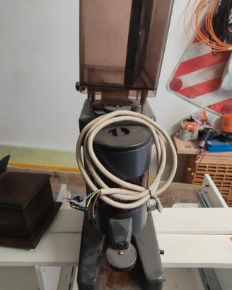 macina caffè professionale
