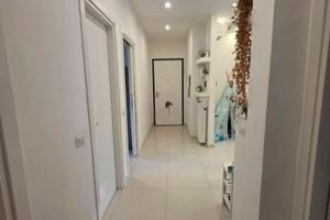 Trilocale a Lecco città con balcone garage-cantina