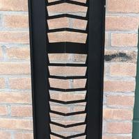 Torre in ferro porta VHS