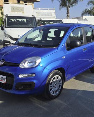 Fiat Panda 1.0 FireFly S&S Hybrid Pandina