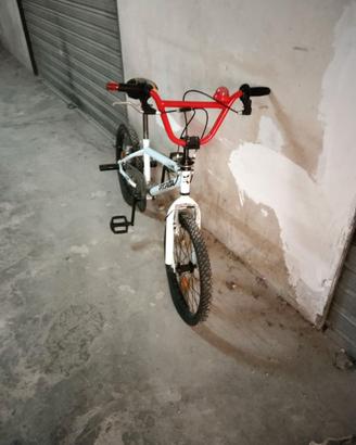 BMX  ATALA CRIME