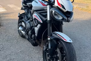 Street triple 660 s A2