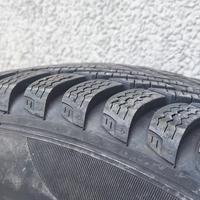 2 gomme auto invernali pirelli 