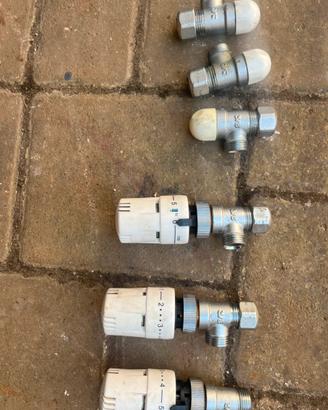 Kit 3 valvole  termostatice + 3 detentori 3/8