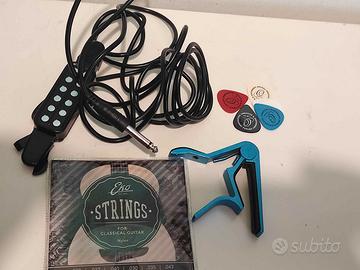 KIT ACCESSORI PER CHITARRA CLASSICA