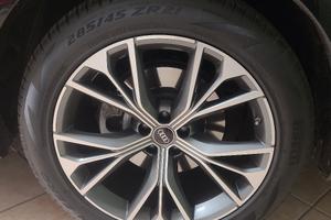 cerchi audi q7 q8 21 gomme 285/45 