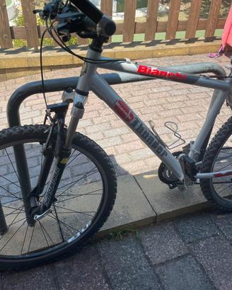 Permuto Bicicletta mountain bike Bianchi