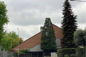 Villa di 400 m² con più di 5 locali e box auto dop