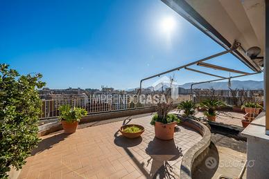 Prestigioso Attico 8 vani 193 mq con terrazzo 175