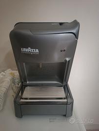macchina caffè lavazza espresso point