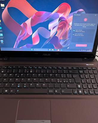 Notebook i3 con lettore DVD