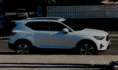 Volvo XC40 B3 Ultimatr Bright (Permute Permuto).
