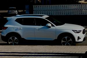 Volvo XC40 B3 Ultimatr Bright (Permute Permuto).