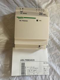 Alimentatore  220 V ac  a 24 VDC