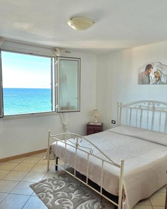 Casa vac. fronte mare 10 mt. Avola(SR) 3453533610