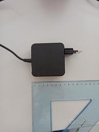 Caricatore alimentatore notebook  